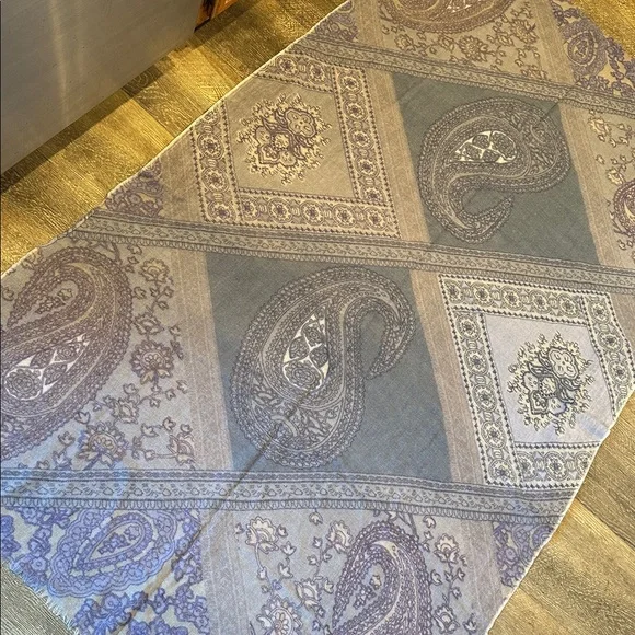 Paisley & Floral Gray Blue Purple Oversized Wool Wrap Scarf w/Faux Fur Accents - Picture 14 of 14